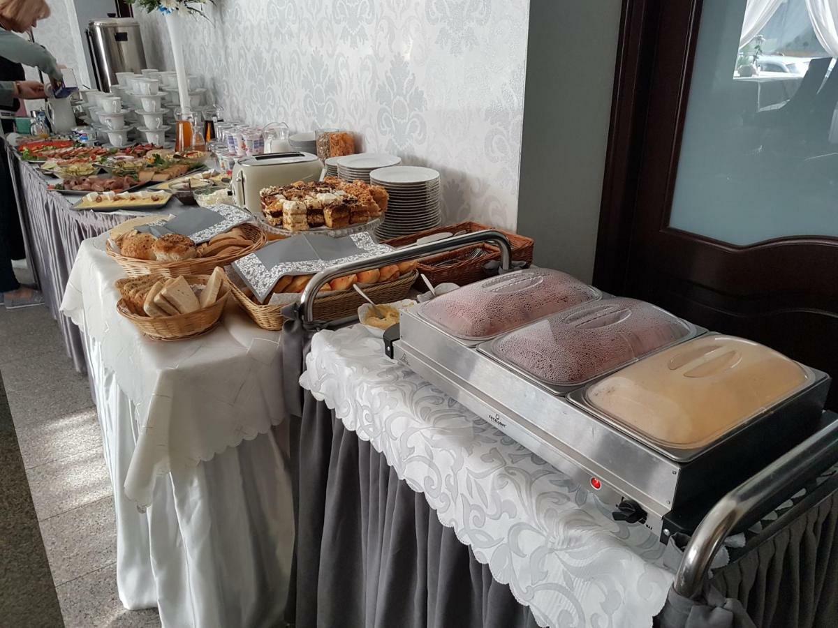 Hotel Bursztynowy Jozefow na Wisla 외부 사진